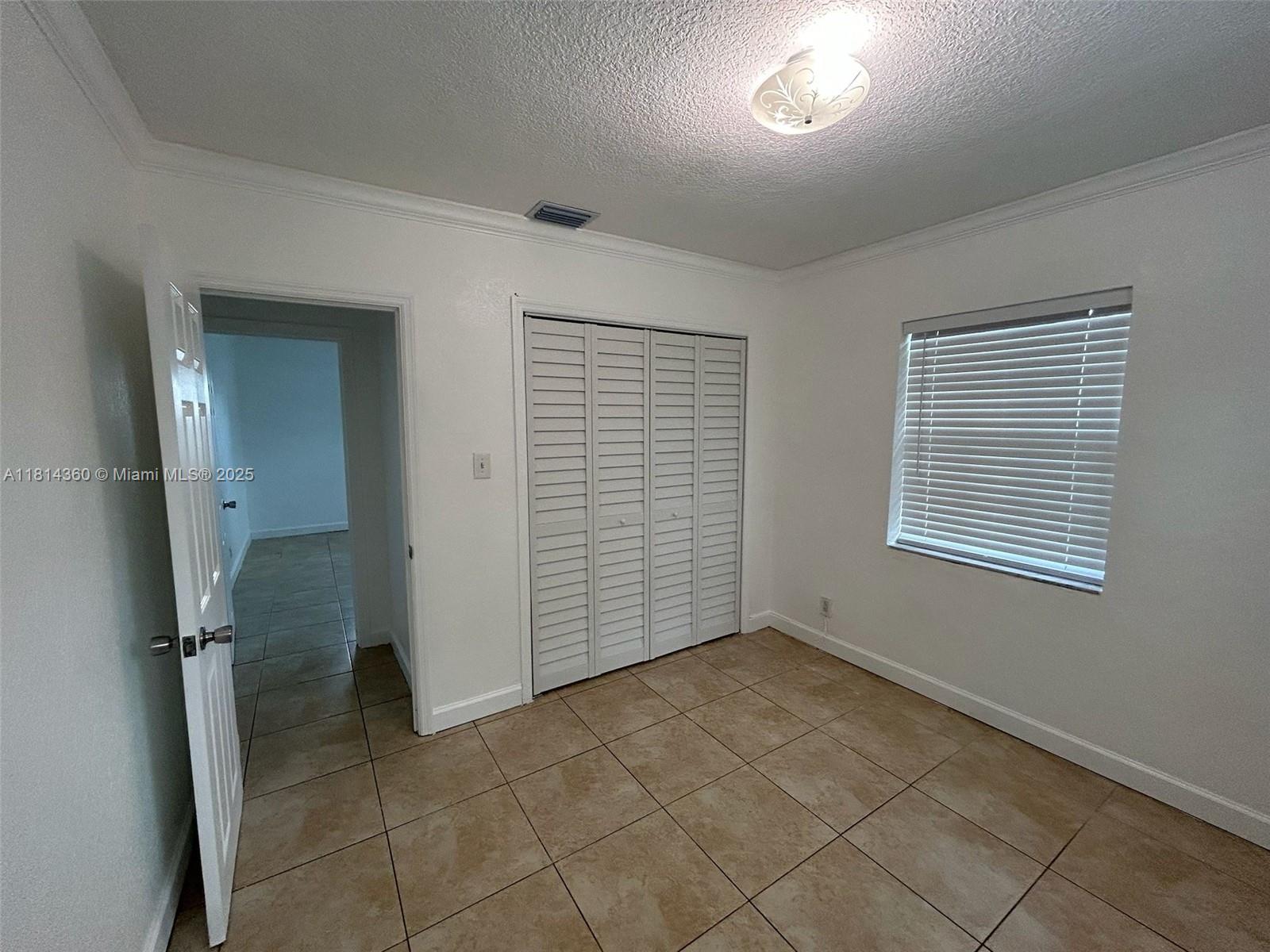 Rental Property at 8840 Sw 38th St 8840, Miami, Broward County, Florida - Bedrooms: 2 
Bathrooms: 1  - $3,500 MO.