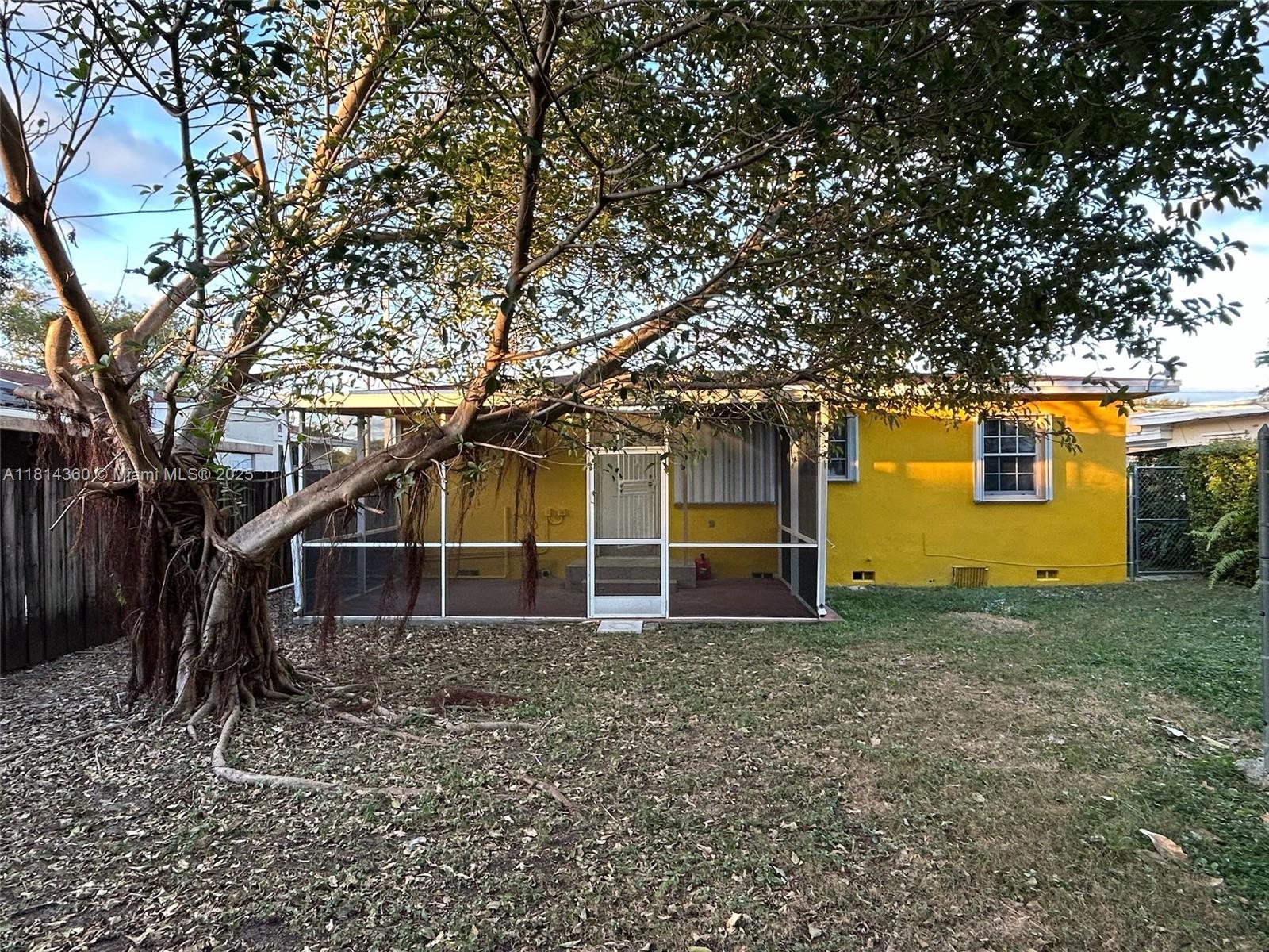BIRD ROAD HIGHLANDS - Residential Lease