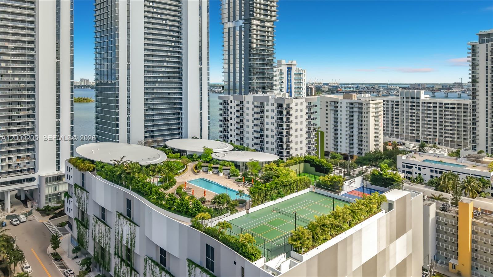 Aria Reserve Miami - Residential