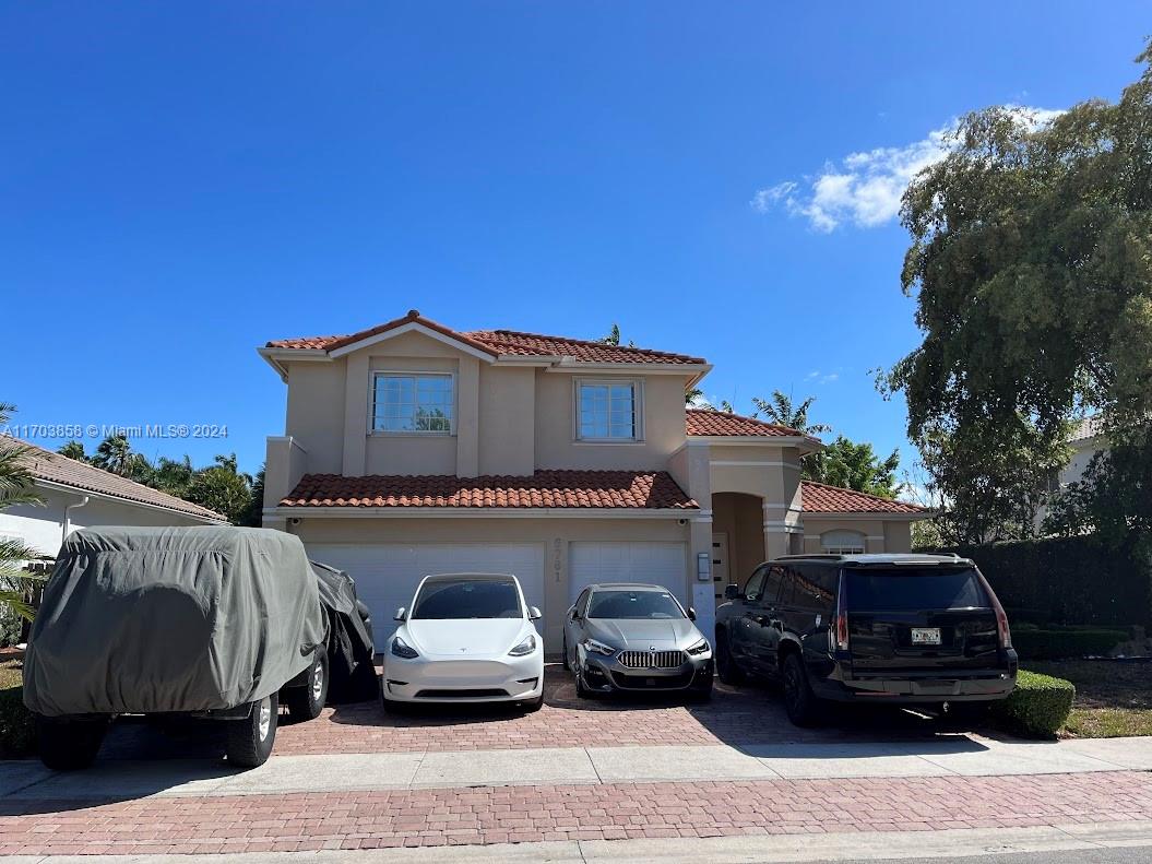 Property for Sale at 6761 Nw 112th Ave, Doral, Miami-Dade County, Florida - Bedrooms: 5 
Bathrooms: 3  - $1,599,000