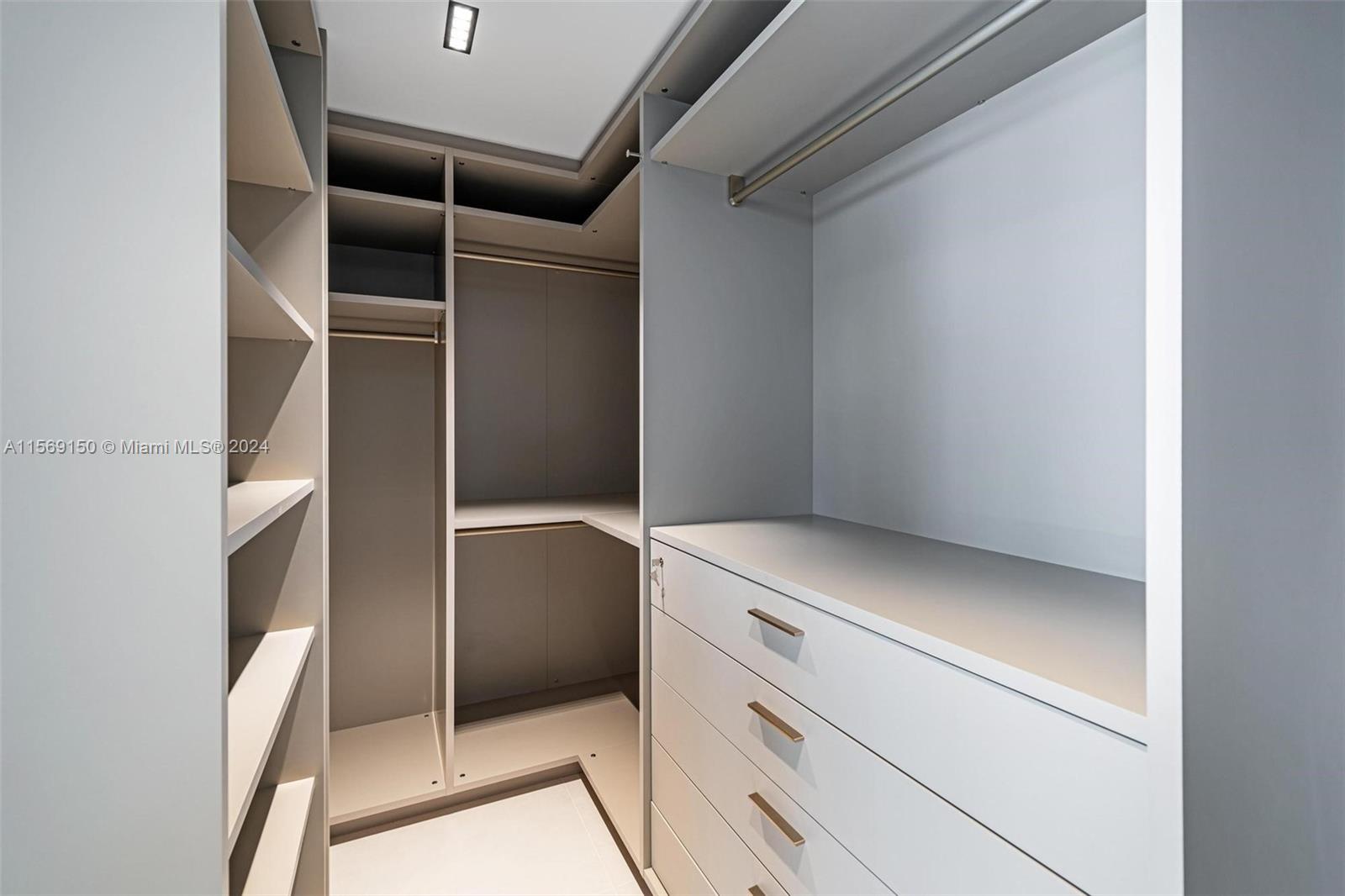 MURANO AT PORTOFINO CONDO - Residential