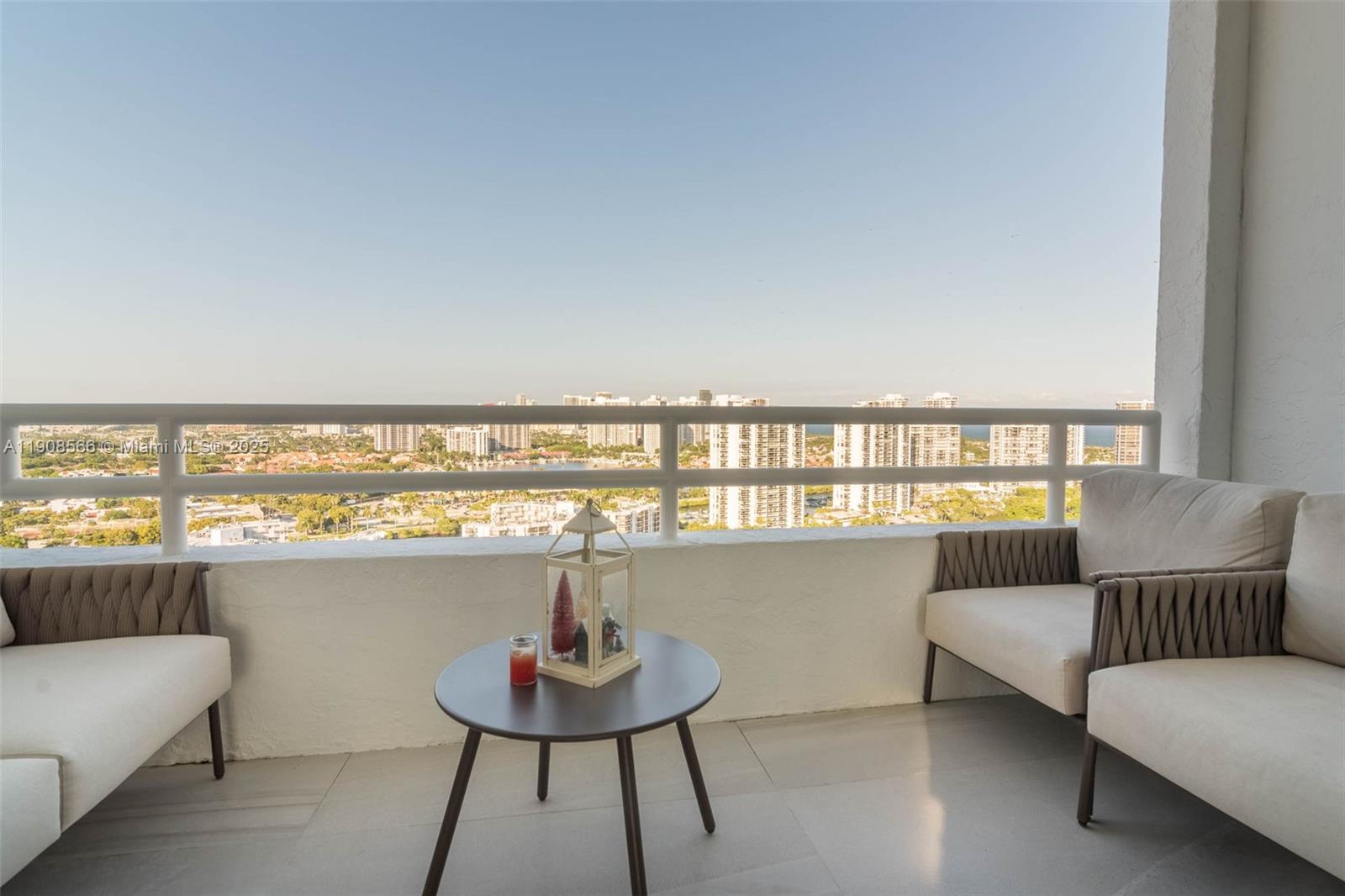 DELVISTA TOWERS CONDO - Residential Lease