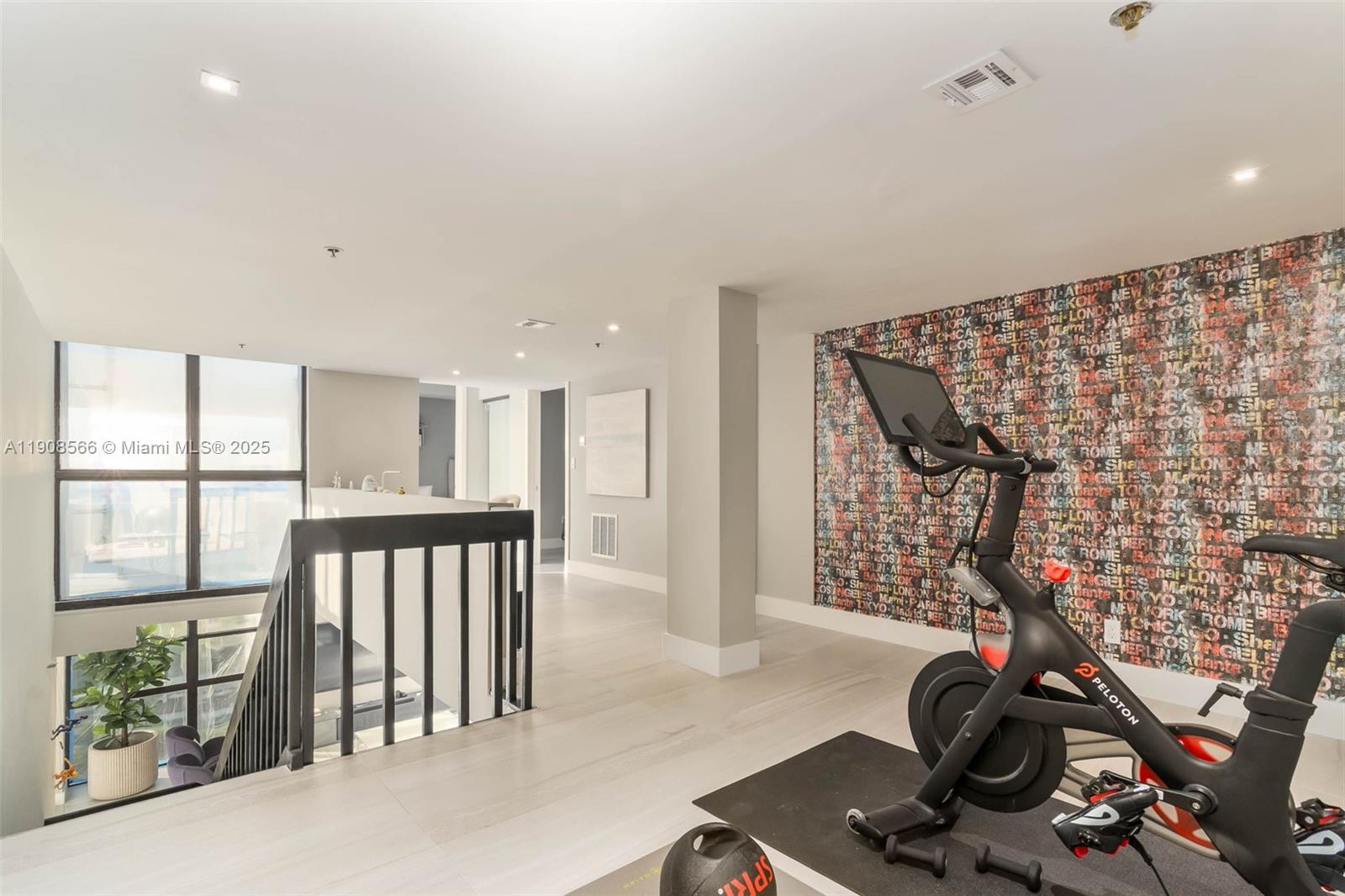 DELVISTA TOWERS CONDO - Residential Lease