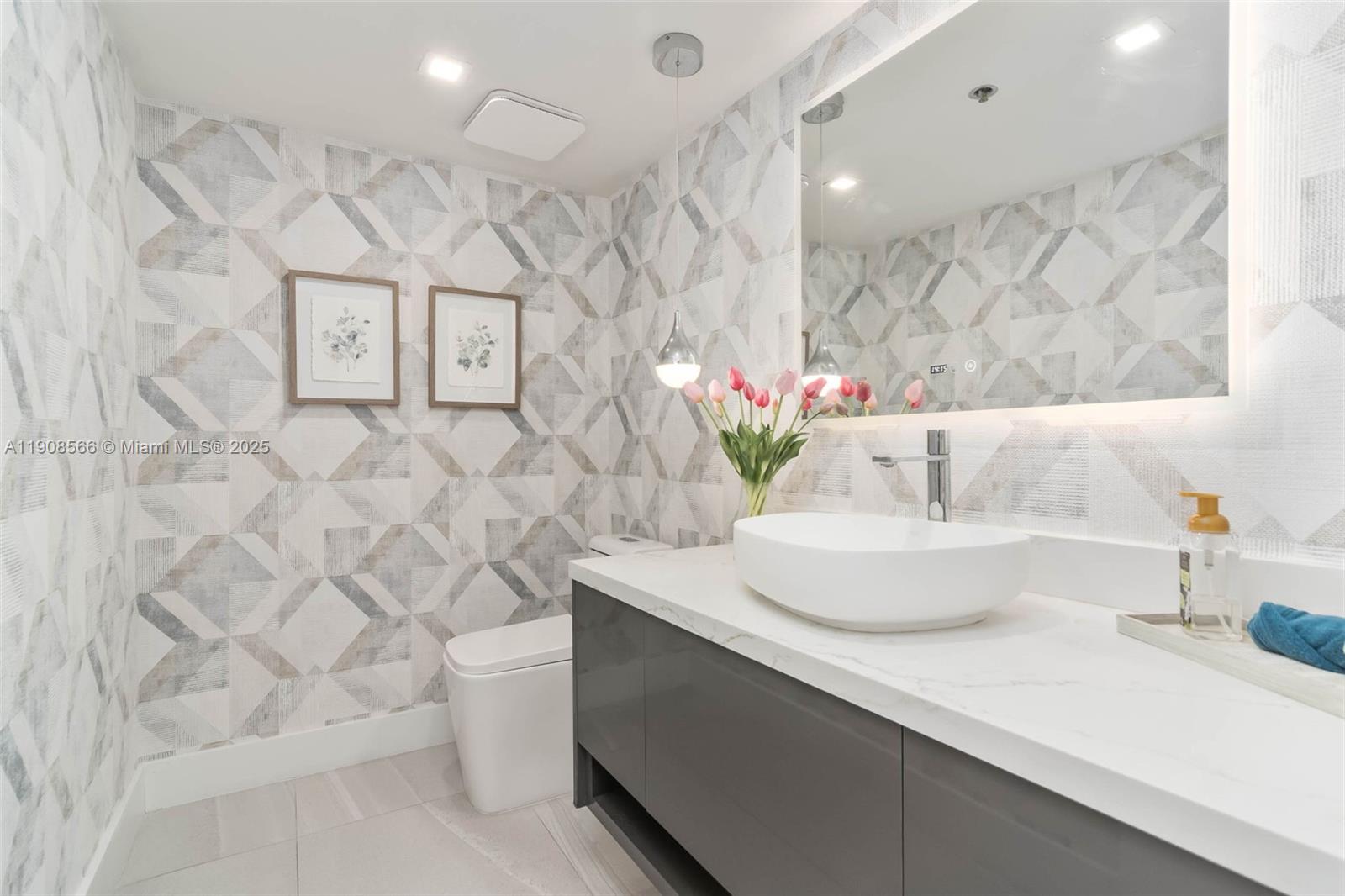 DELVISTA TOWERS CONDO - Residential Lease