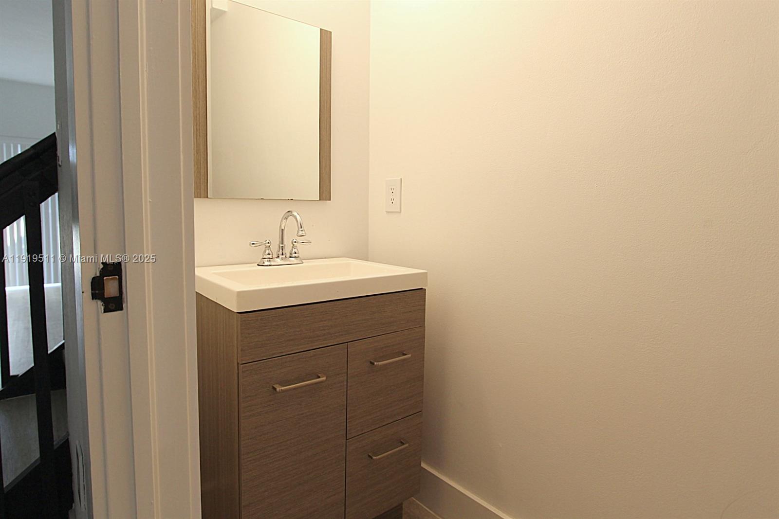 LAKES BY THE BAY CEE - Residential Lease