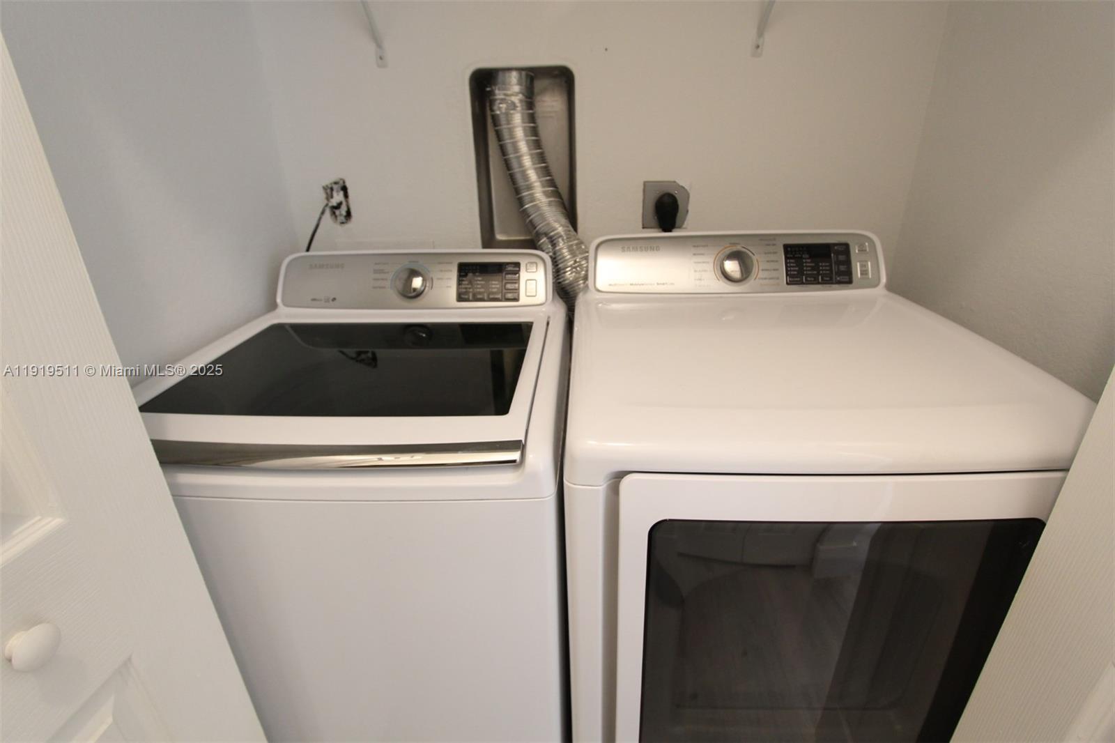 LAKES BY THE BAY CEE - Residential Lease