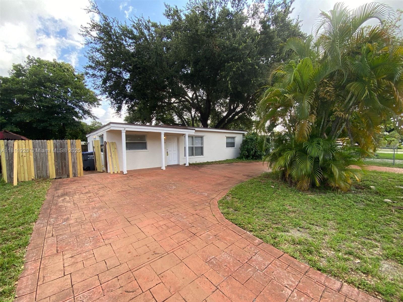 Property for Sale at 6329 Garfield St, Hollywood, Broward County, Florida - Bedrooms: 2 
Bathrooms: 1  - $426,000