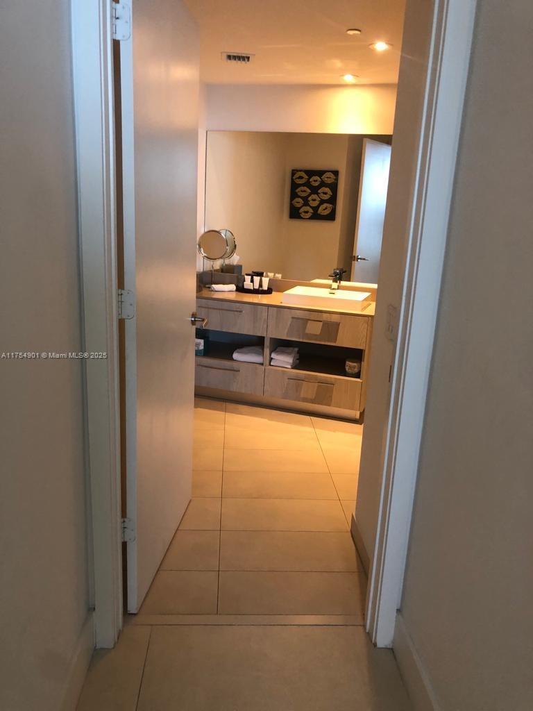 4111 SOUTH OCEAN DRIVE CO - Residential