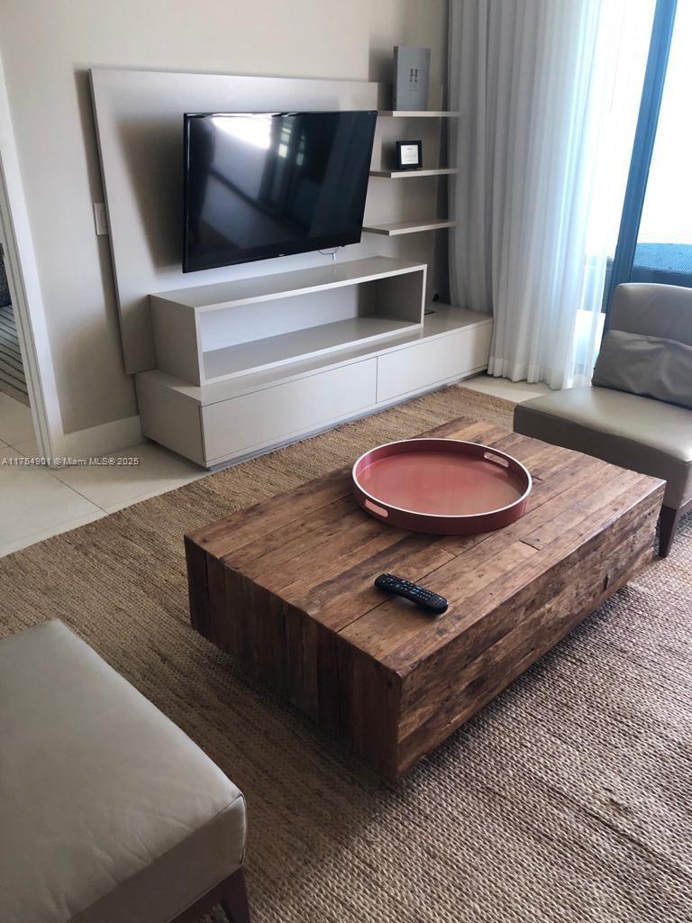 4111 SOUTH OCEAN DRIVE CO - Residential