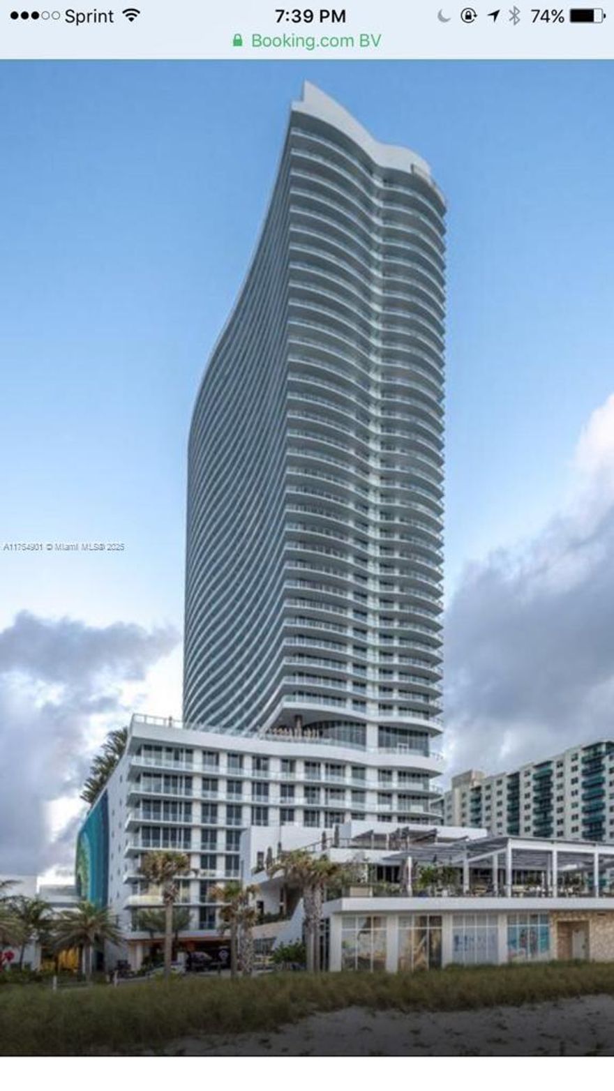 FANTASTIC RESIDENCE AT  LYFE RESORT ( EX-  HYDE BEACH RESORT AND RESIDENCIES) .PANORAMIC OCEAN AND INTRACOSTAL VIEWS. DIRCT ON OCEAN. 2 BEDS, 2 BATHS AND FULLY FURNISHED -ONE KING BED IN MASTER BEDROOM, 2 QUEEN BEDS IN SECOND BEDROOM AND ONE SOFA BED IN LIVING ROOM..FULL SERVICES AND AMENTIES. THE RENT CAN BE PER DAY, WEEK OR MONTH. VERY EASY TO SHOW.