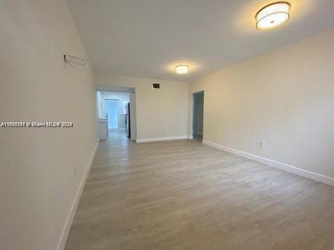 3530 SW 9th Ter 6B Miami FL 33135