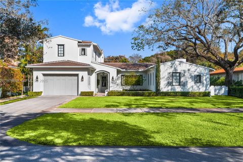 2015 Country Club Prado Coral Gables FL 33134