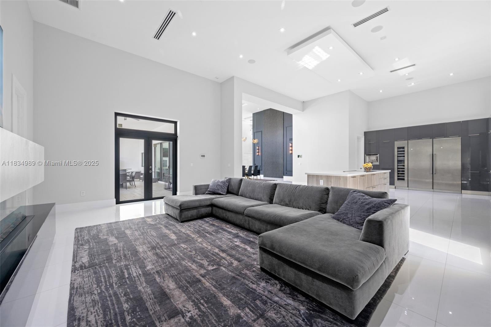 FLA FRUIT LANDS CO - Residential