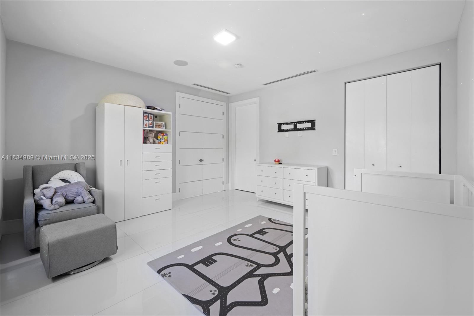 FLA FRUIT LANDS CO - Residential