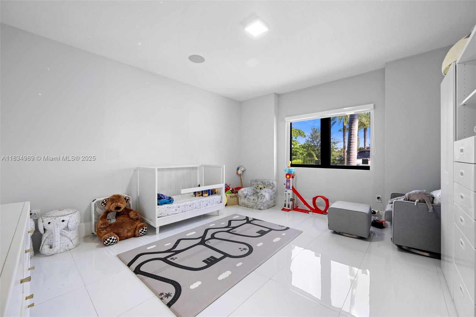 FLA FRUIT LANDS CO - Residential