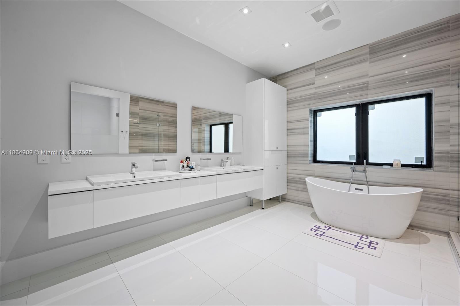 FLA FRUIT LANDS CO - Residential