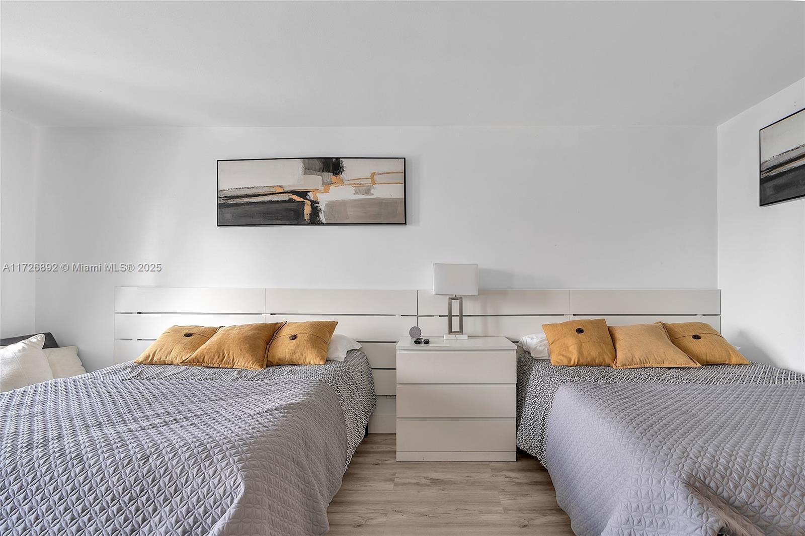 THE AVENTURA BEACH CLUB C - Residential