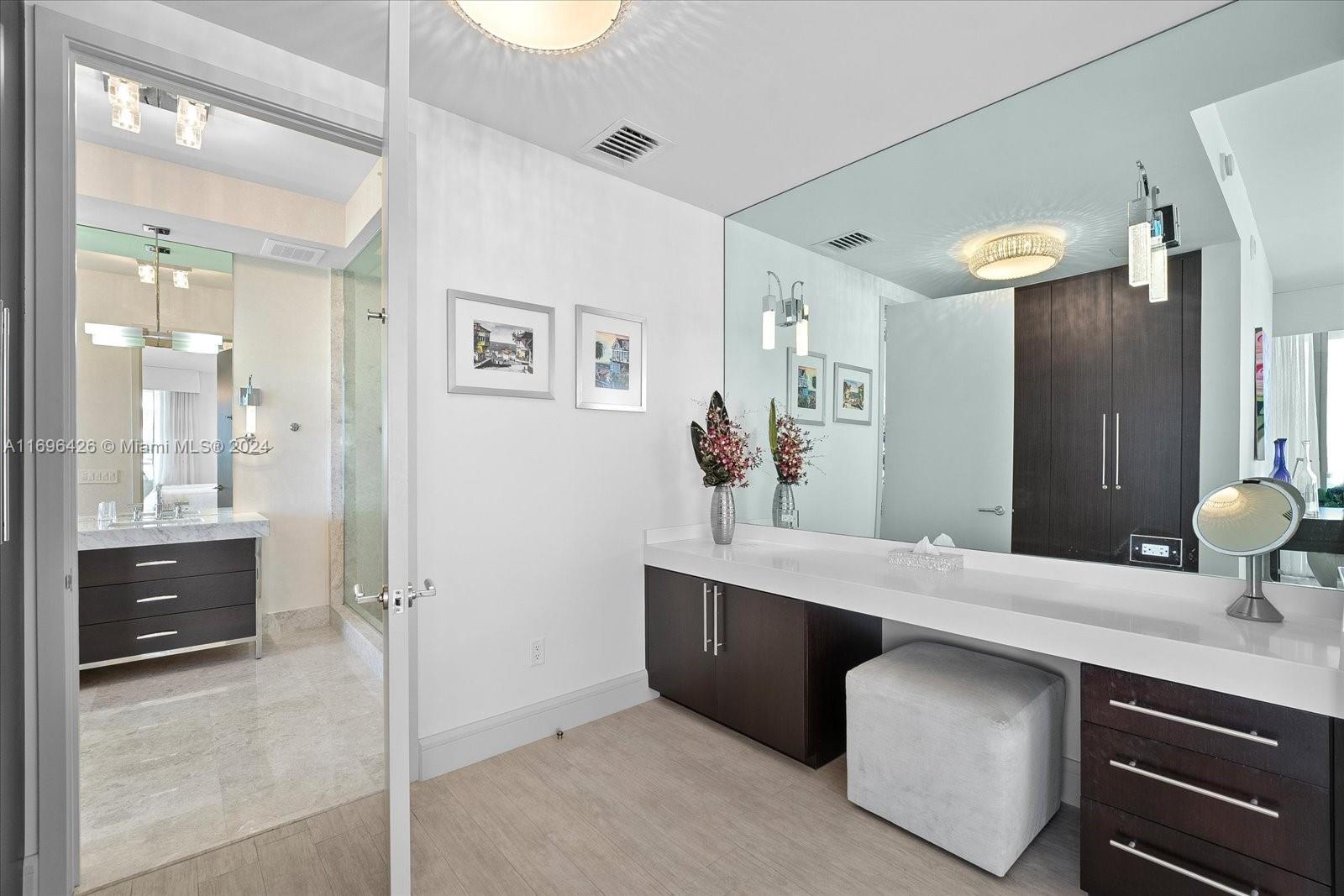 BAL HARBOUR NORTH SOUTH C - Residential