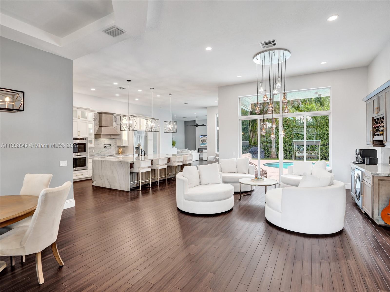SECTOR 7 - PARCELS F G H - Residential