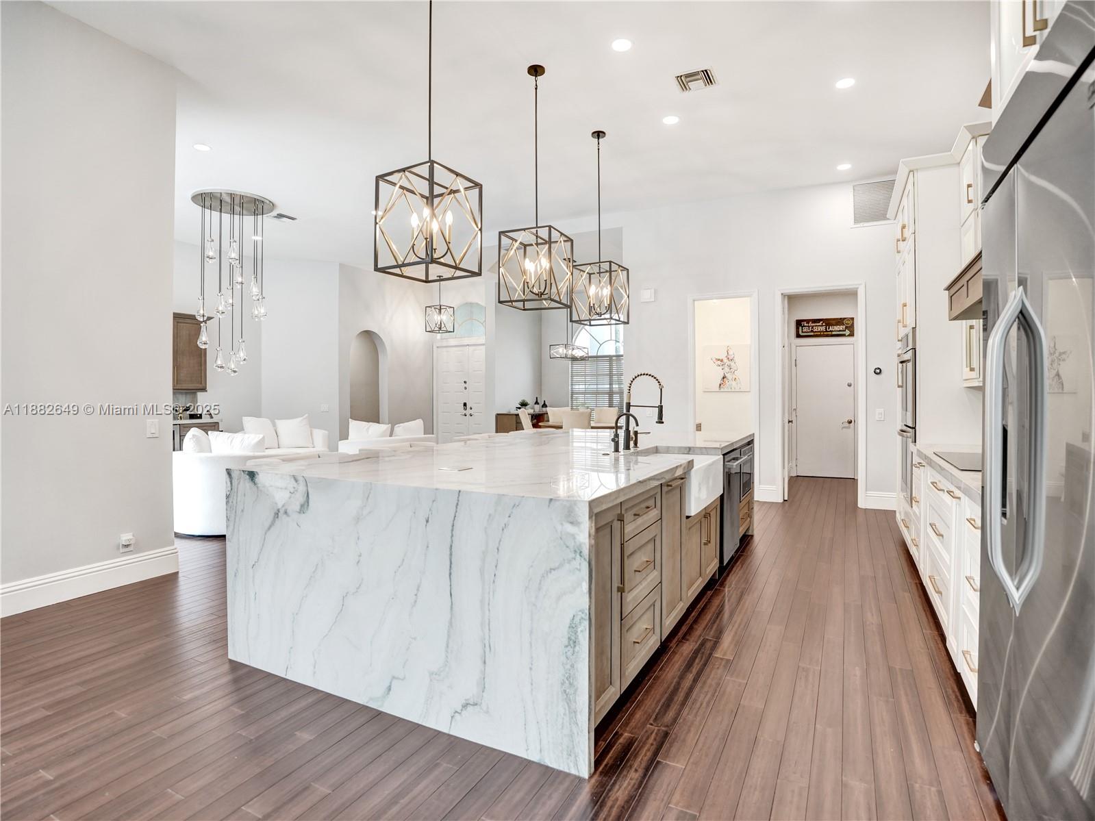 SECTOR 7 - PARCELS F G H - Residential