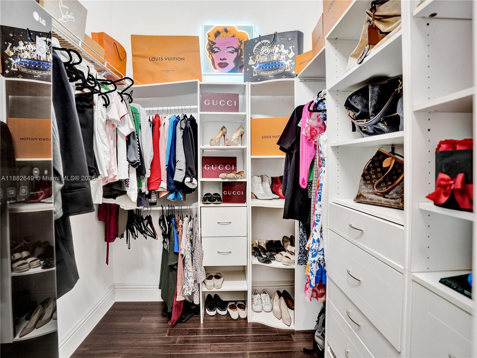 SECTOR 7 - PARCELS F G H - Residential