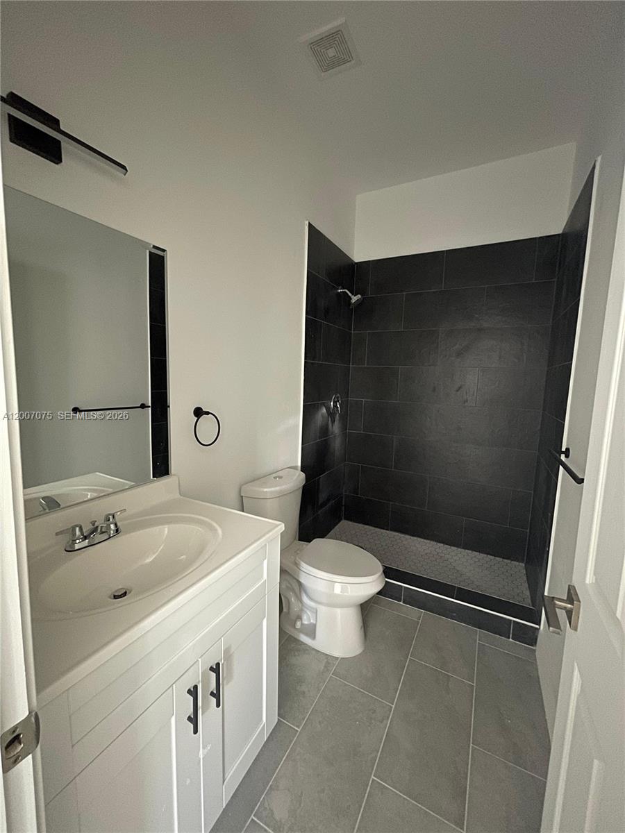 JENKINS ADDN TO LIBERTY C - Residential Income