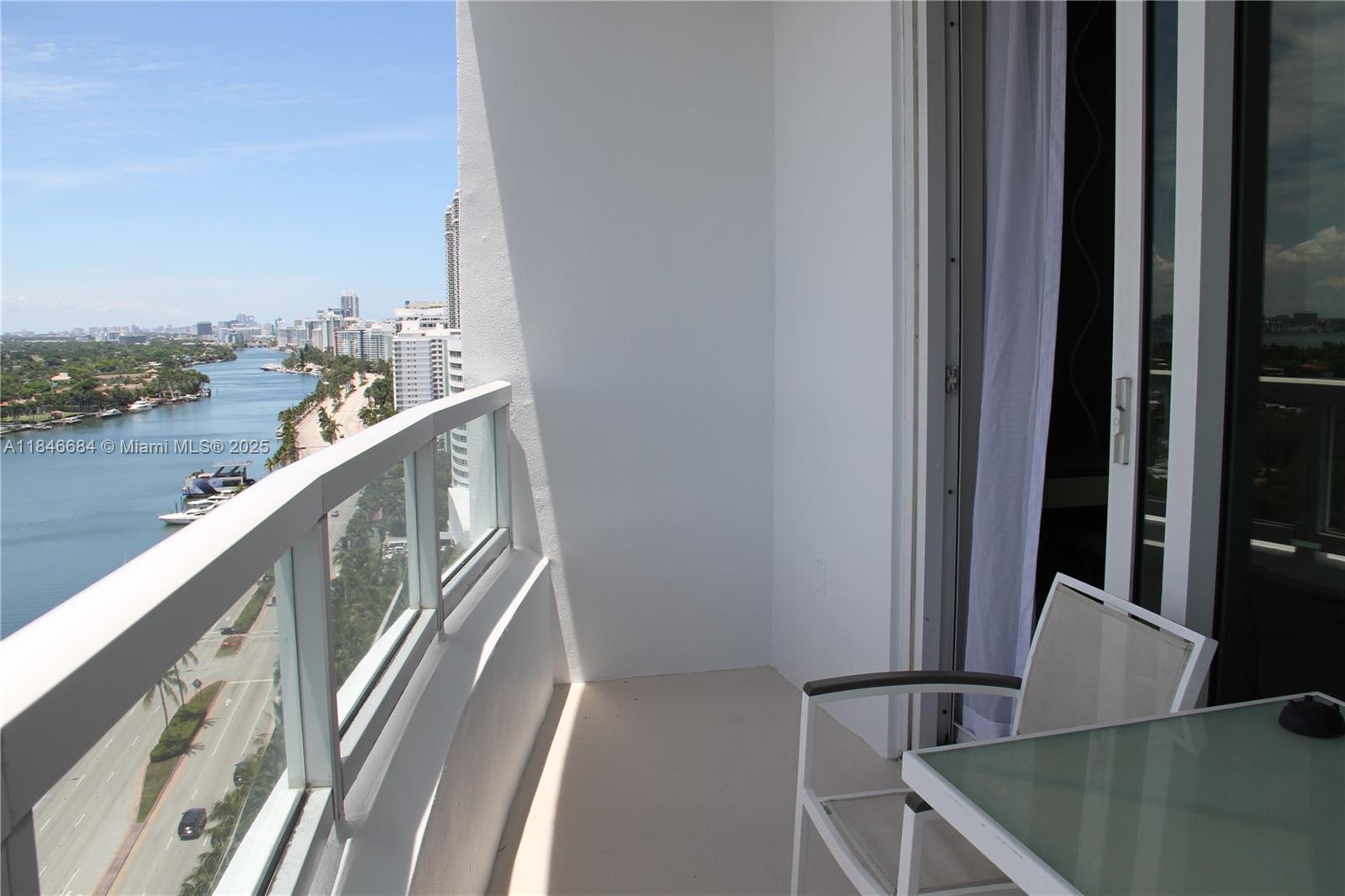 FONTAINEBLEAU II CONDO - Residential