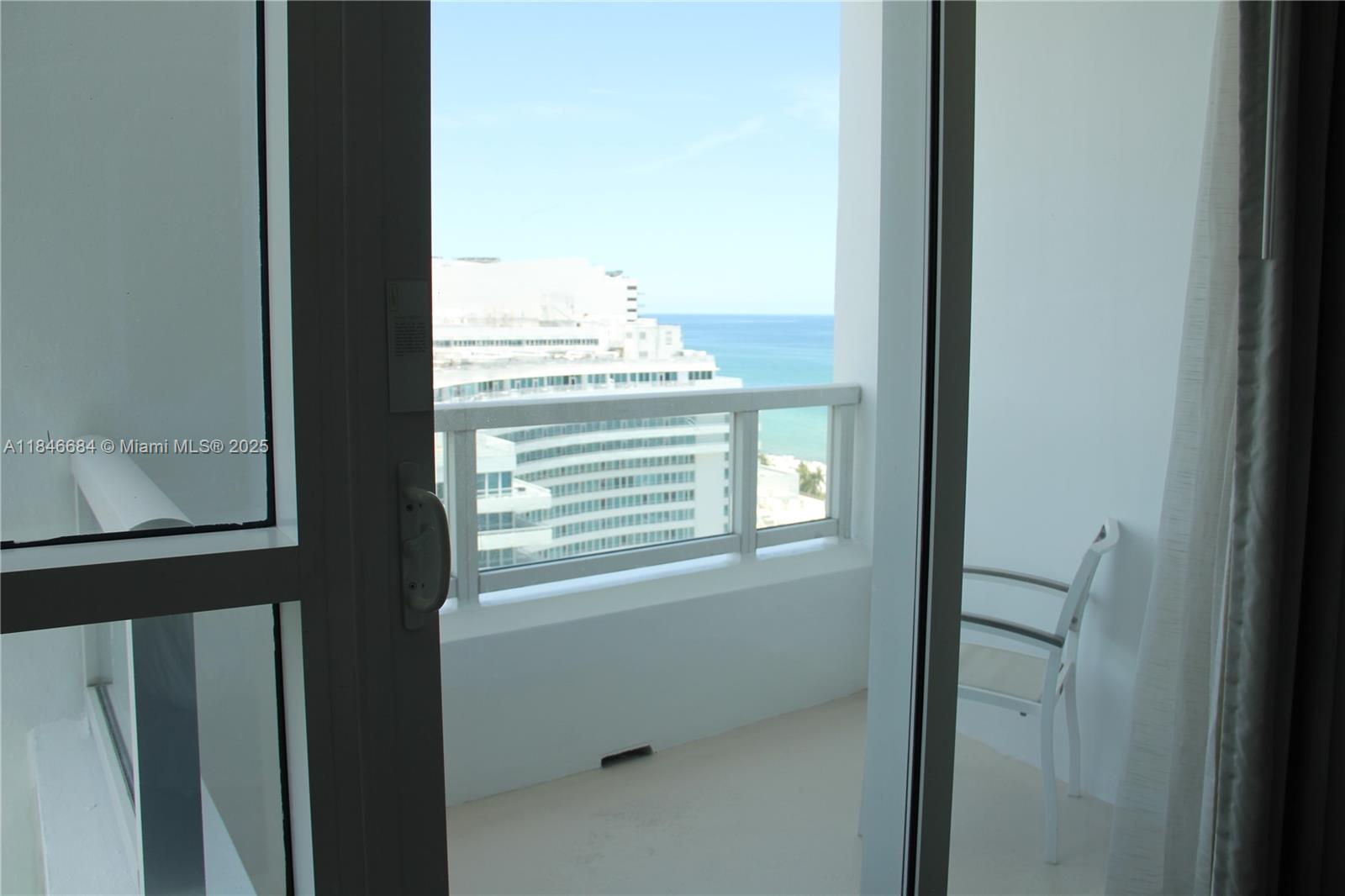 FONTAINEBLEAU II CONDO - Residential
