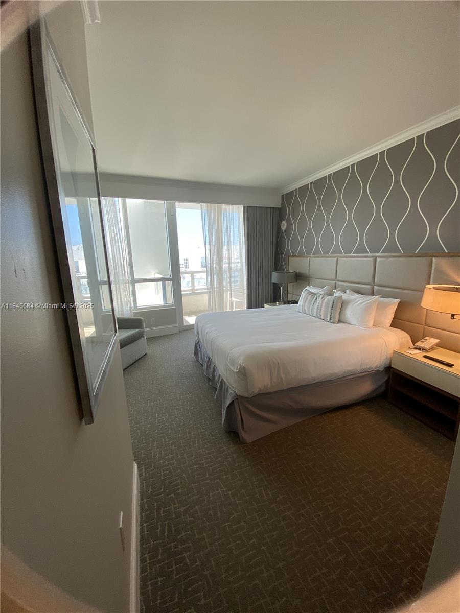 FONTAINEBLEAU II CONDO - Residential