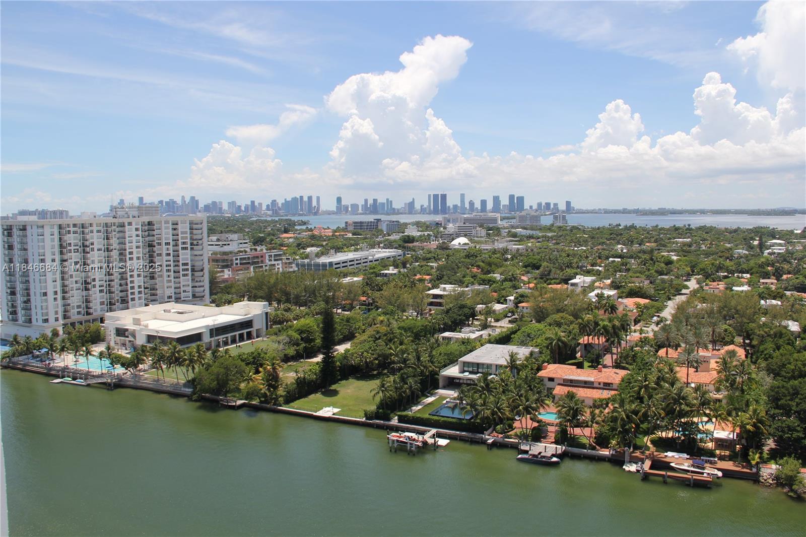 FONTAINEBLEAU II CONDO - Residential