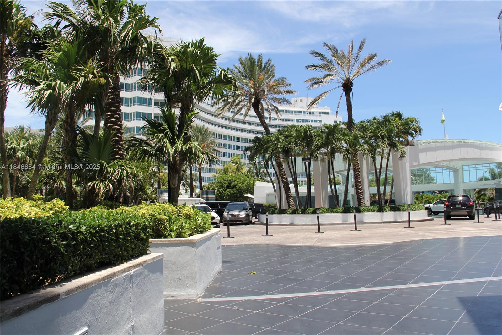 FONTAINEBLEAU II CONDO - Residential