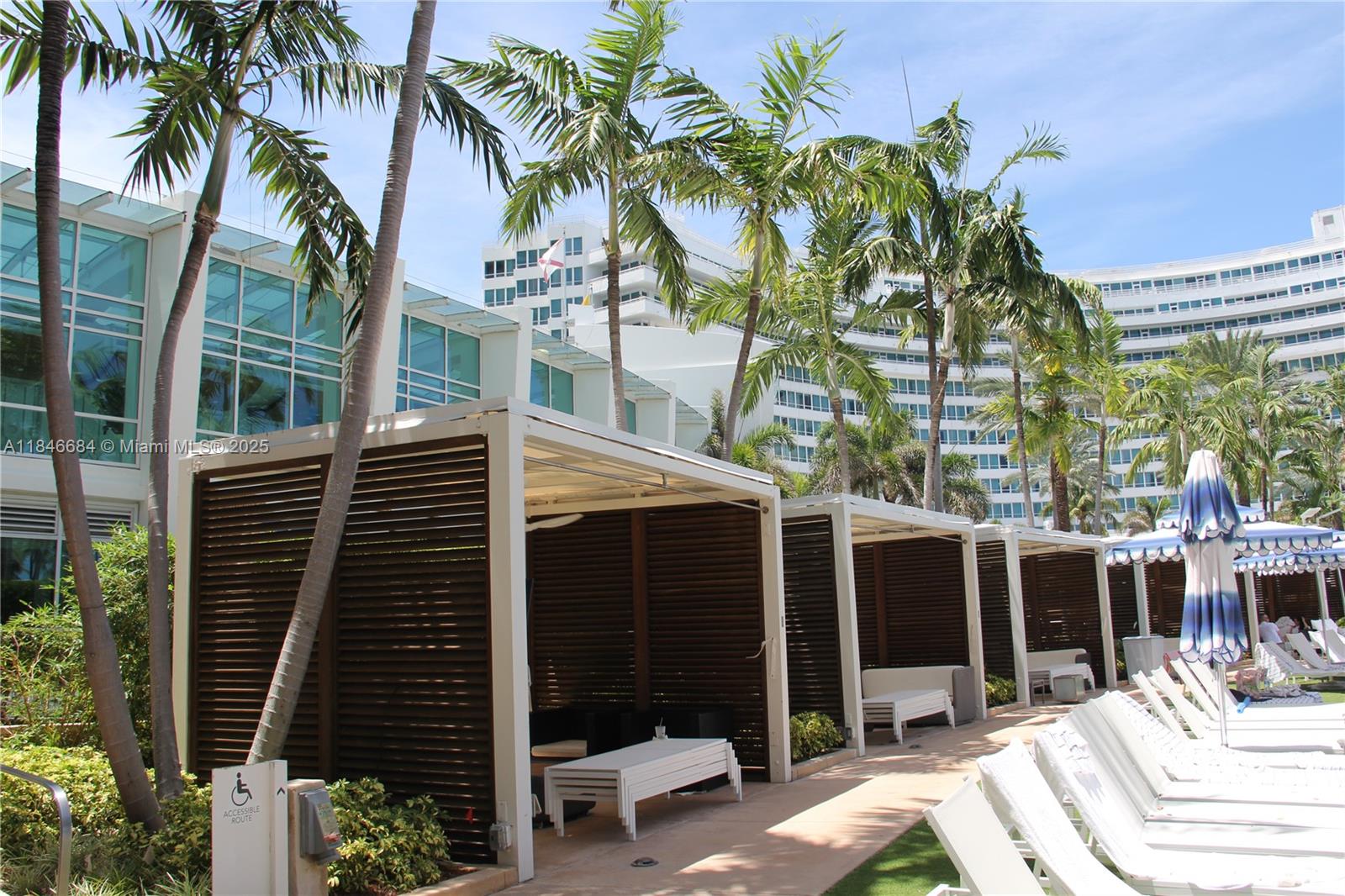 FONTAINEBLEAU II CONDO - Residential