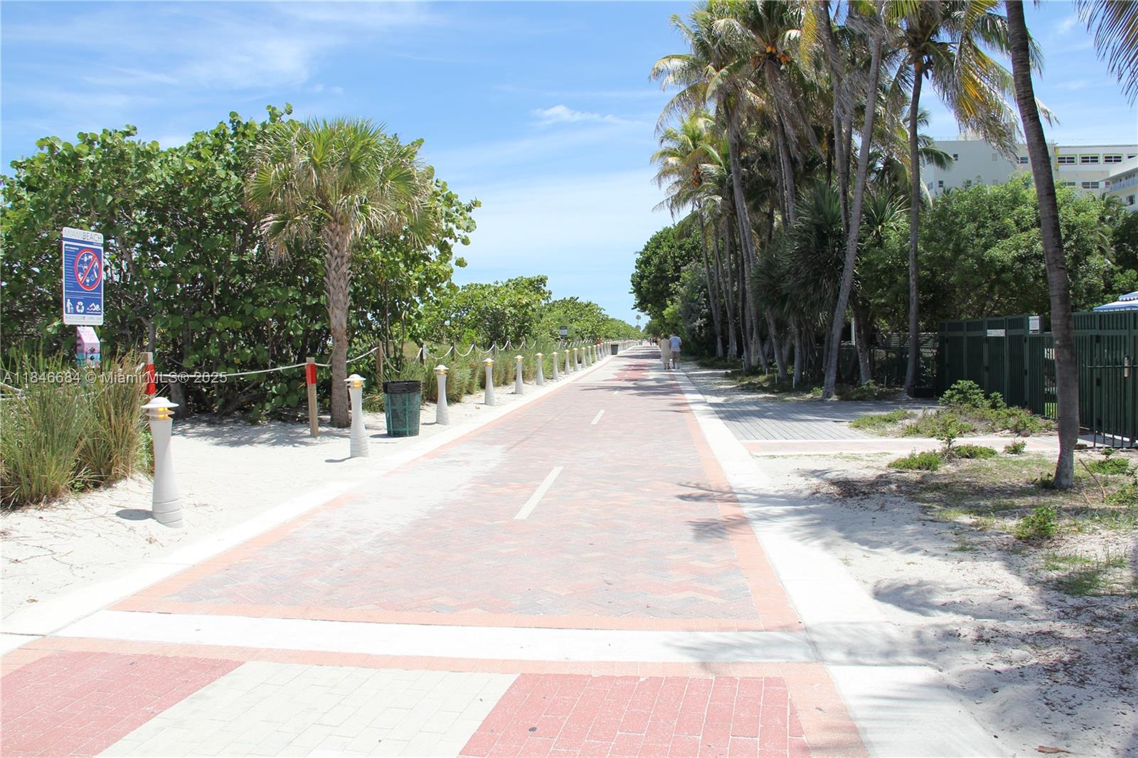 FONTAINEBLEAU II CONDO - Residential