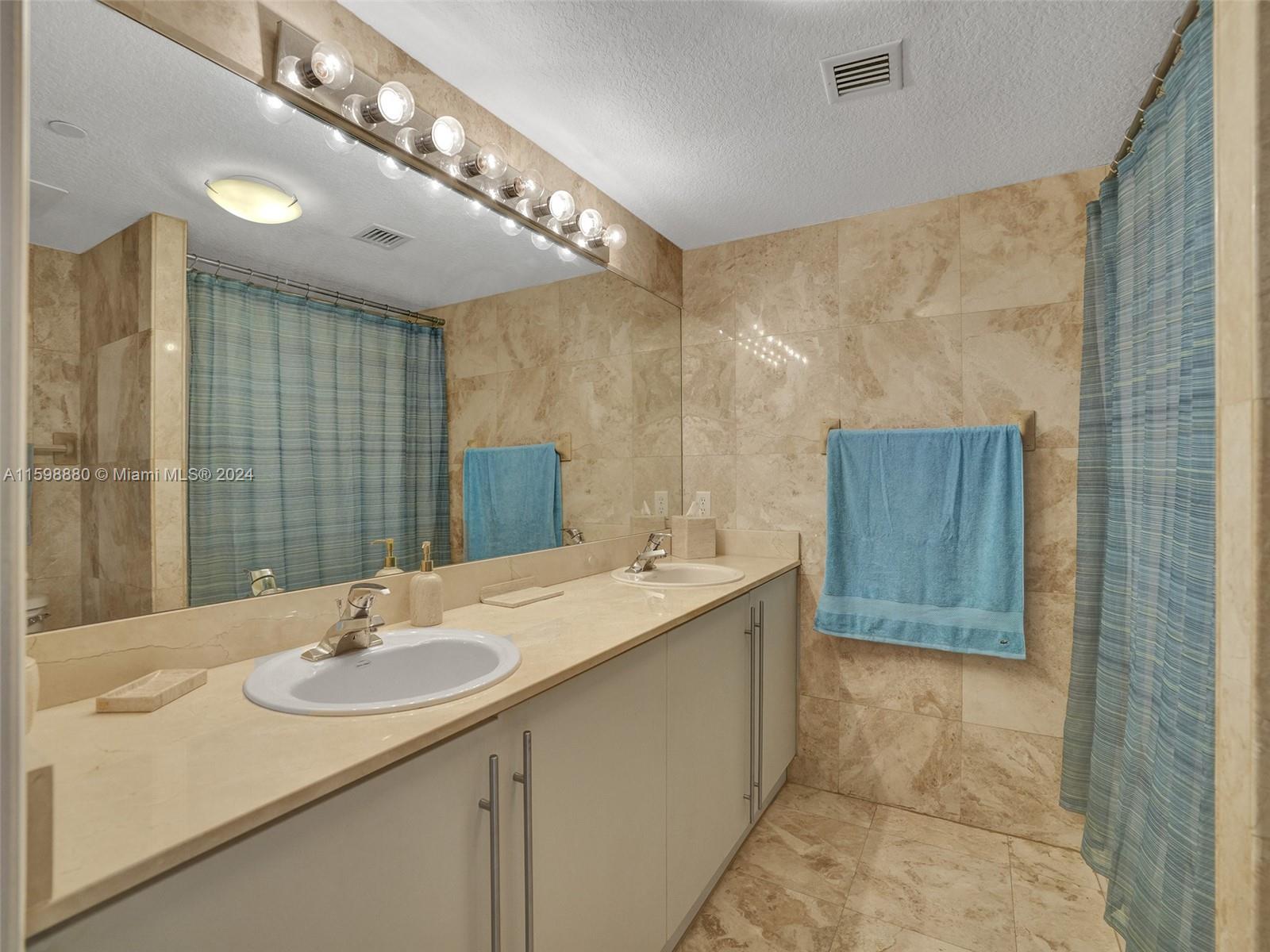 OCEANBLUE CONDO OF MIAMI - Residential