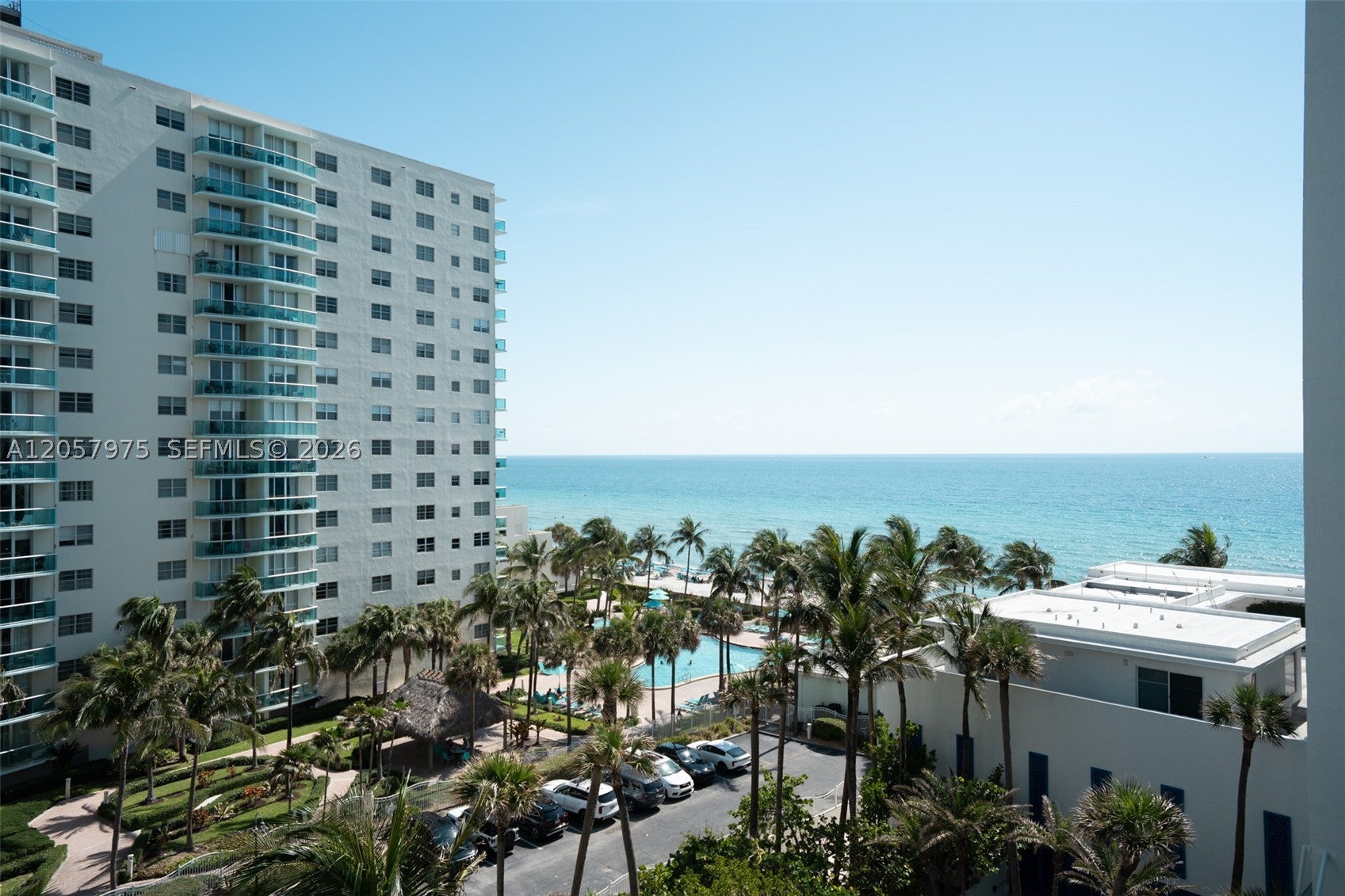 4001 S Ocean Dr 7P