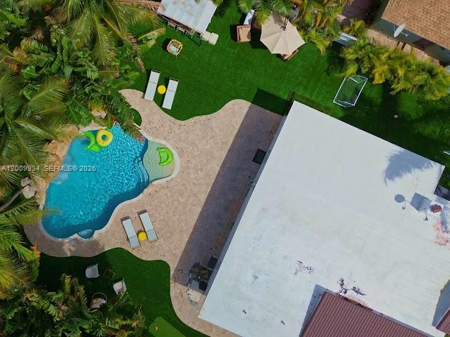 HOLLYWOOD COUNTRY CLUB DI - Residential