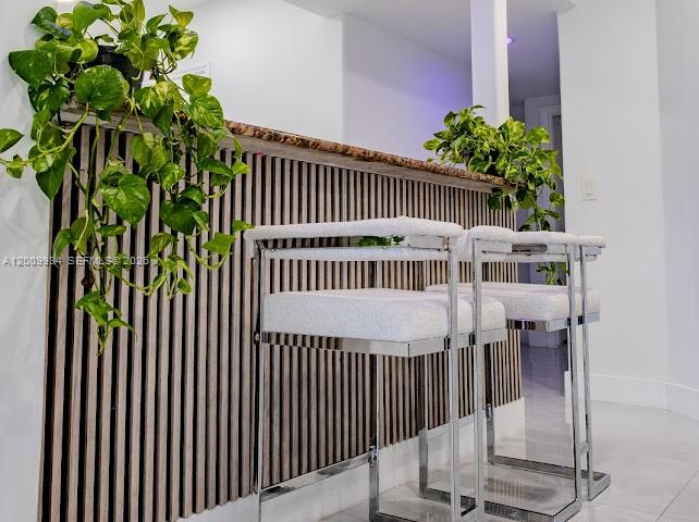 HOLLYWOOD COUNTRY CLUB DI - Residential