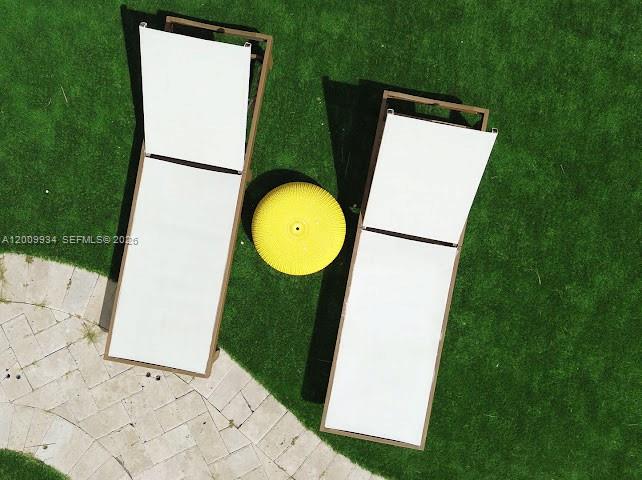 HOLLYWOOD COUNTRY CLUB DI - Residential