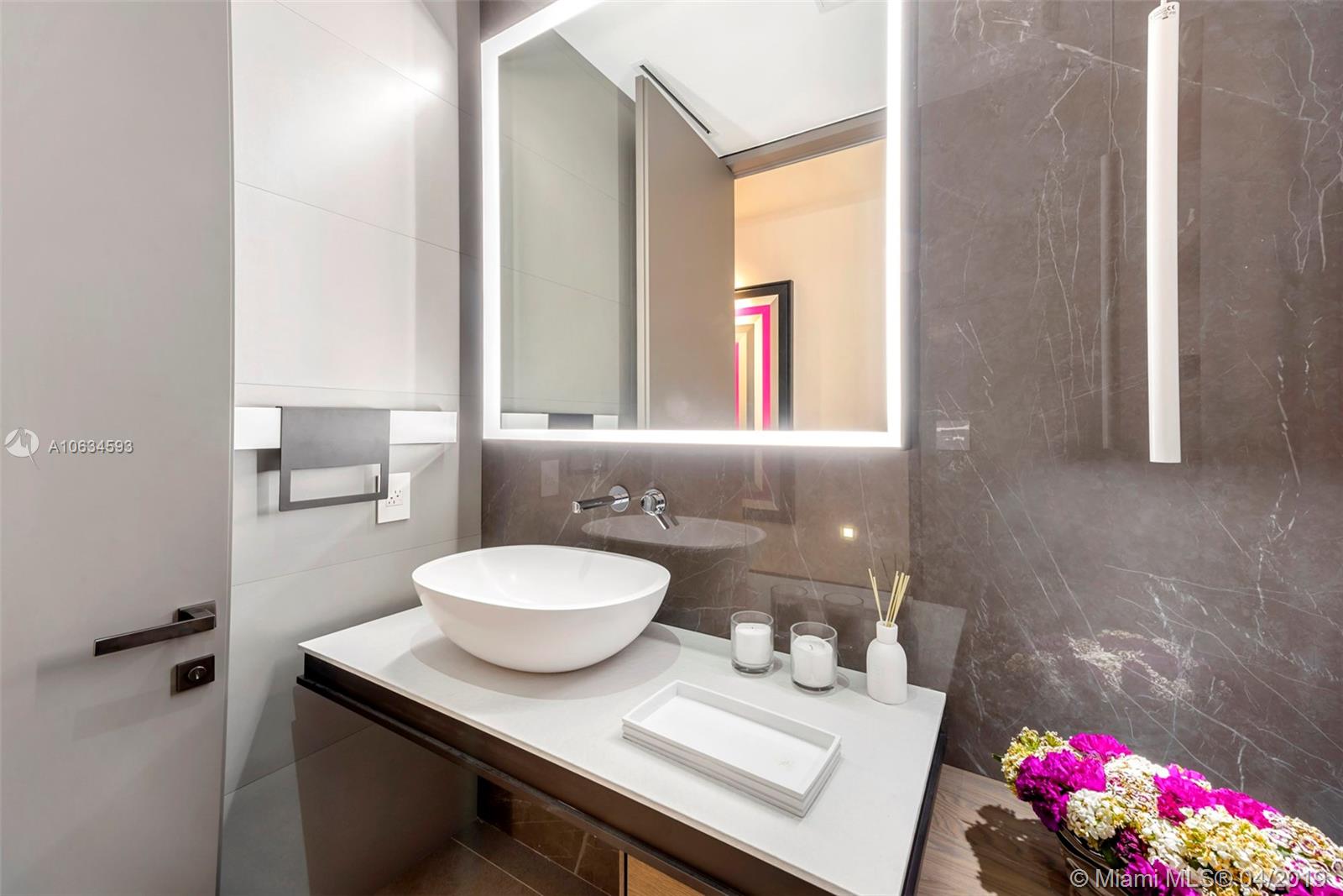 CAPE FLORIDA SUB SEC 1 - Residential