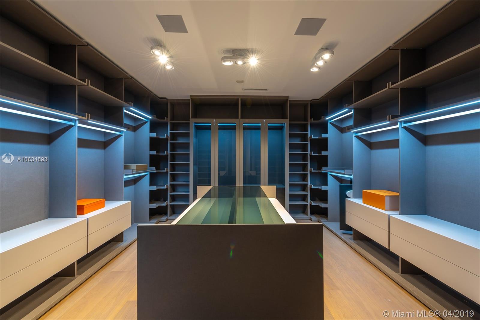 CAPE FLORIDA SUB SEC 1 - Residential