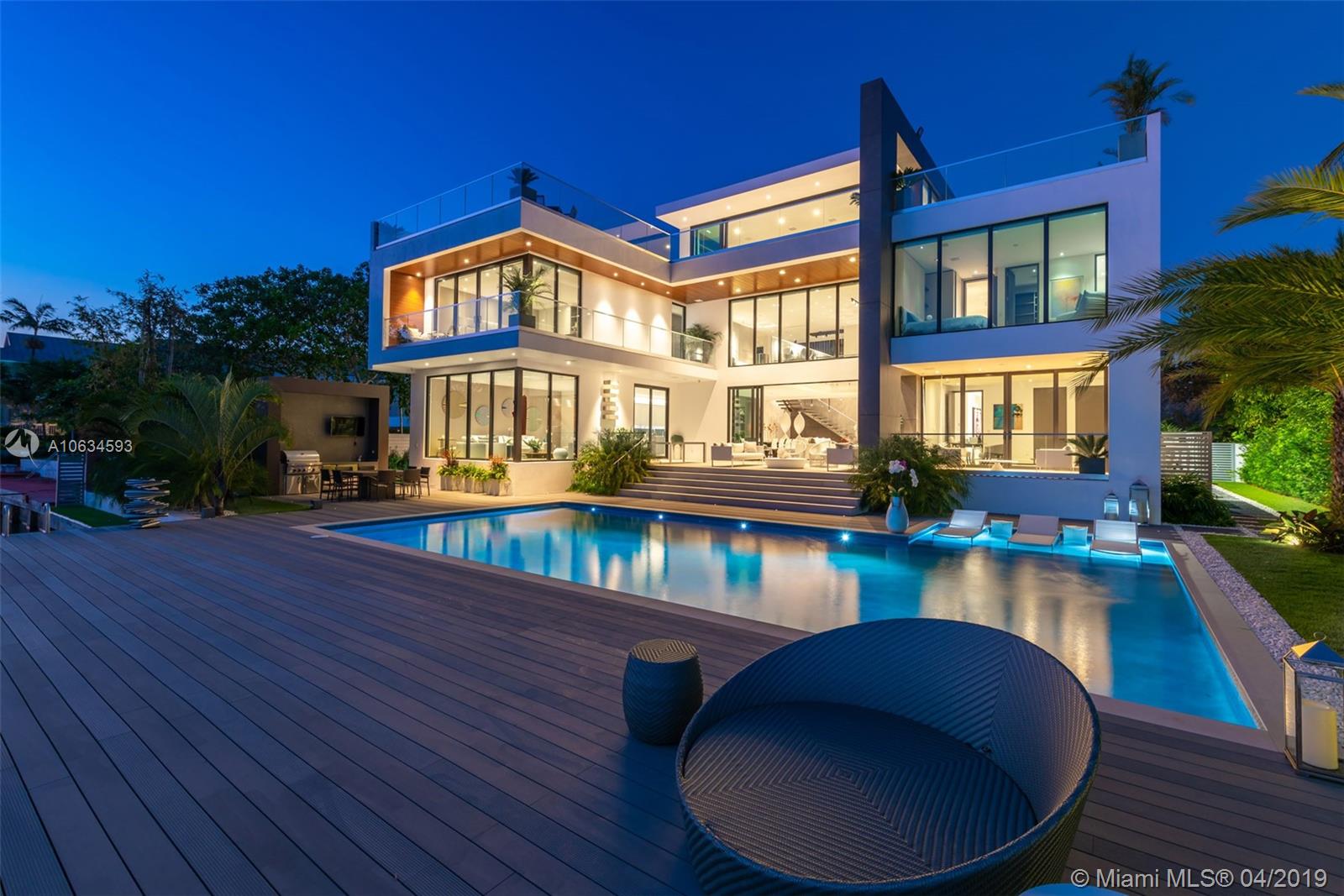 CAPE FLORIDA SUB SEC 1 - Residential