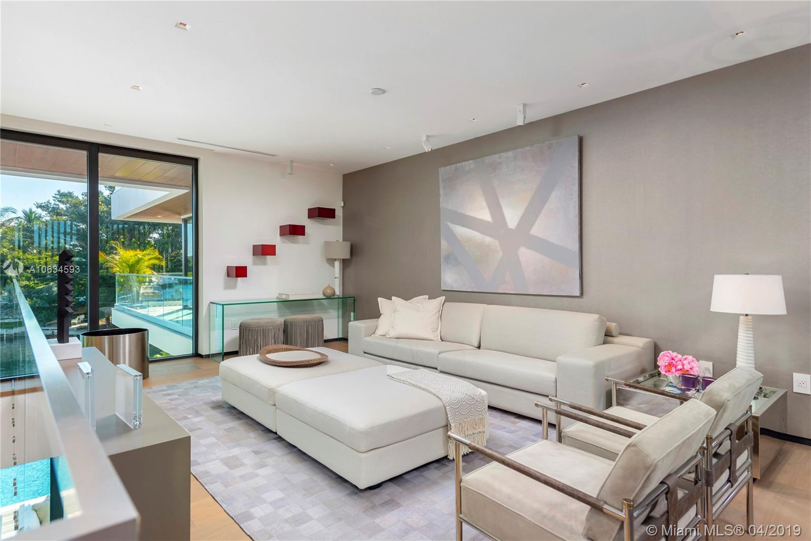 CAPE FLORIDA SUB SEC 1 - Residential