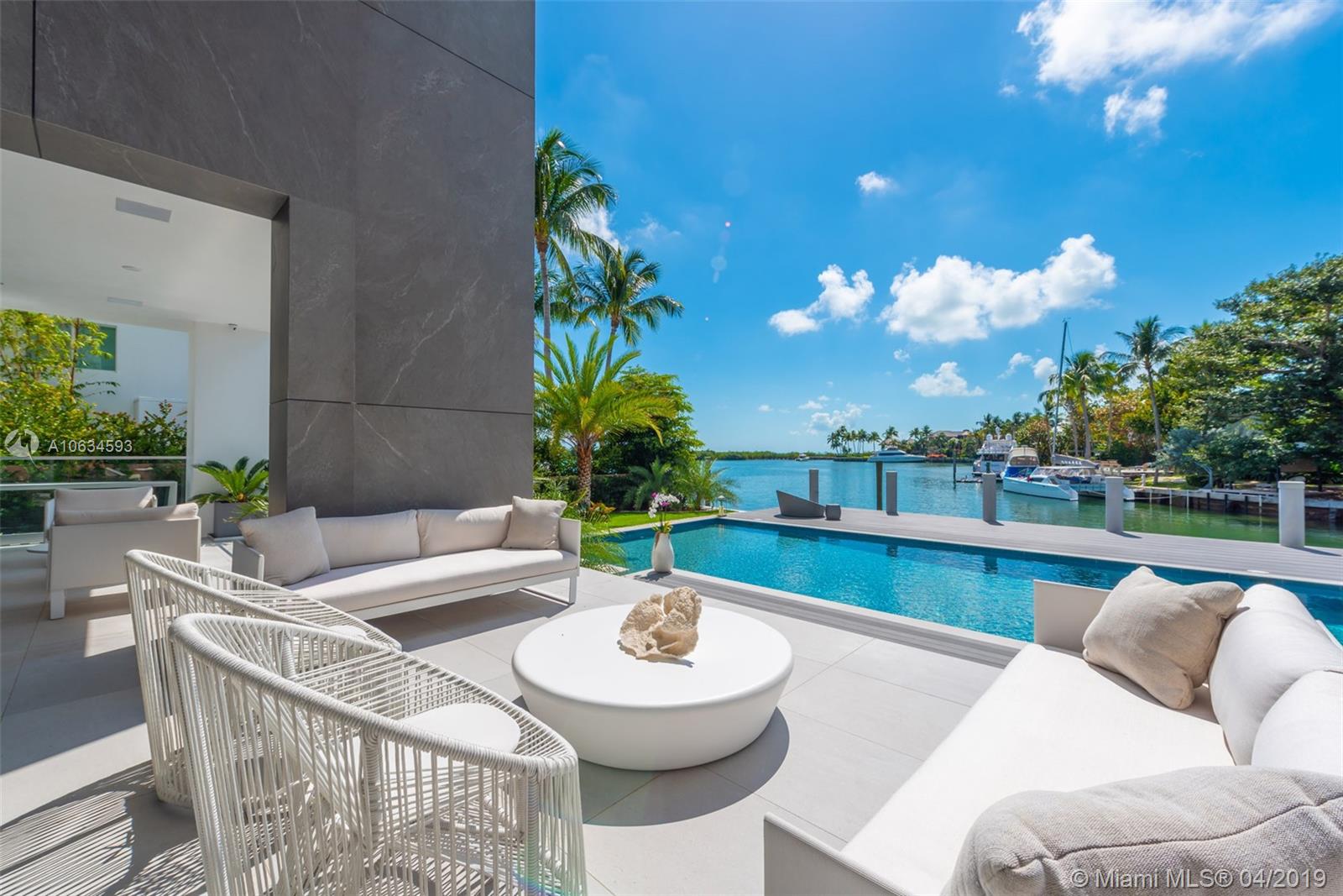 CAPE FLORIDA SUB SEC 1 - Residential