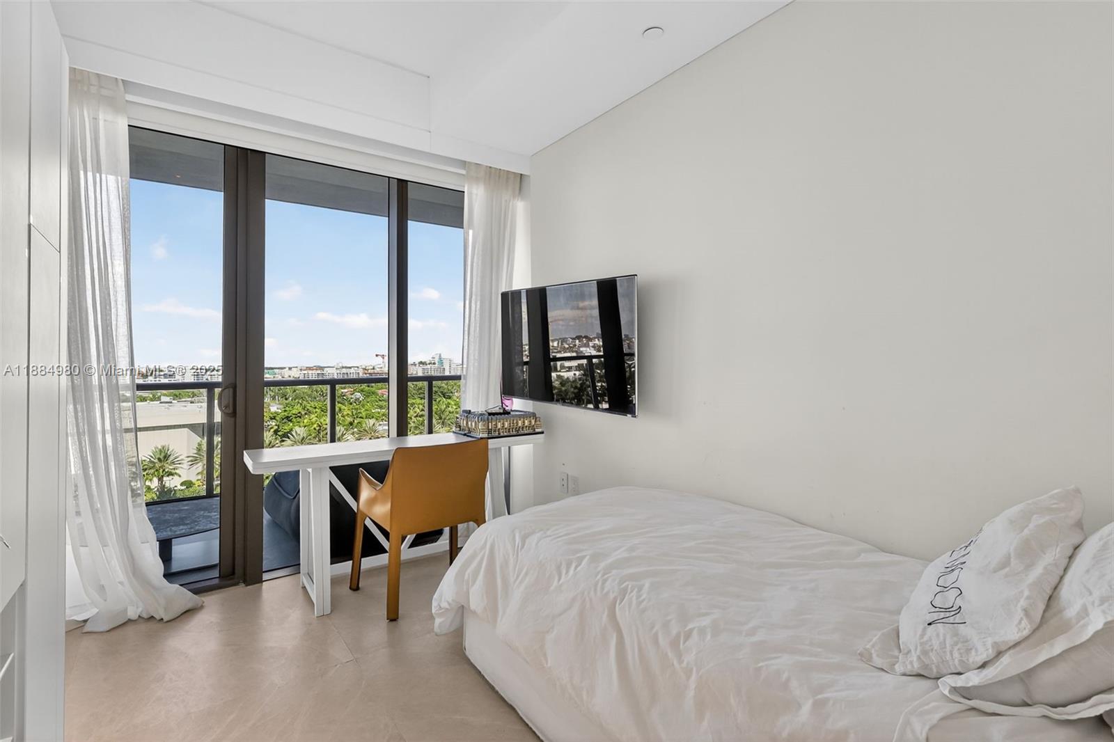 BAL HARBOUR NORTH SOUTH C - Residential Lease