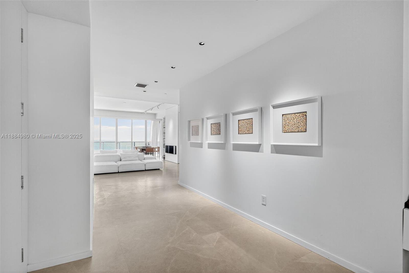 BAL HARBOUR NORTH SOUTH C - Residential Lease