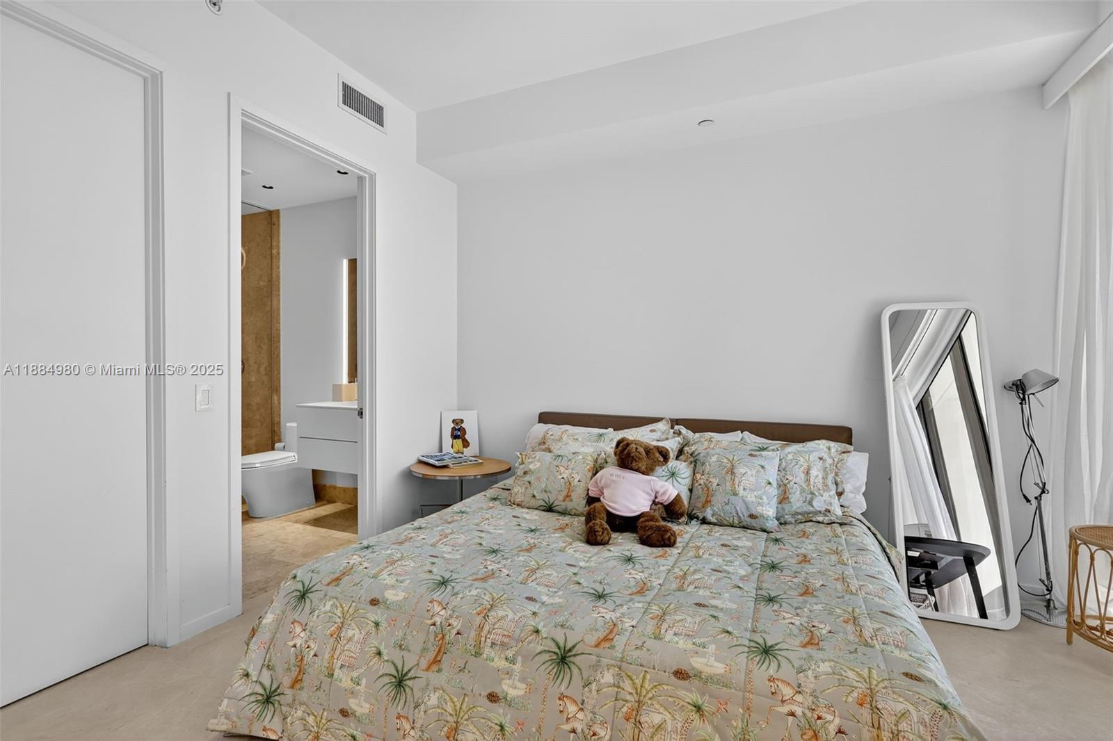 BAL HARBOUR NORTH SOUTH C - Residential Lease