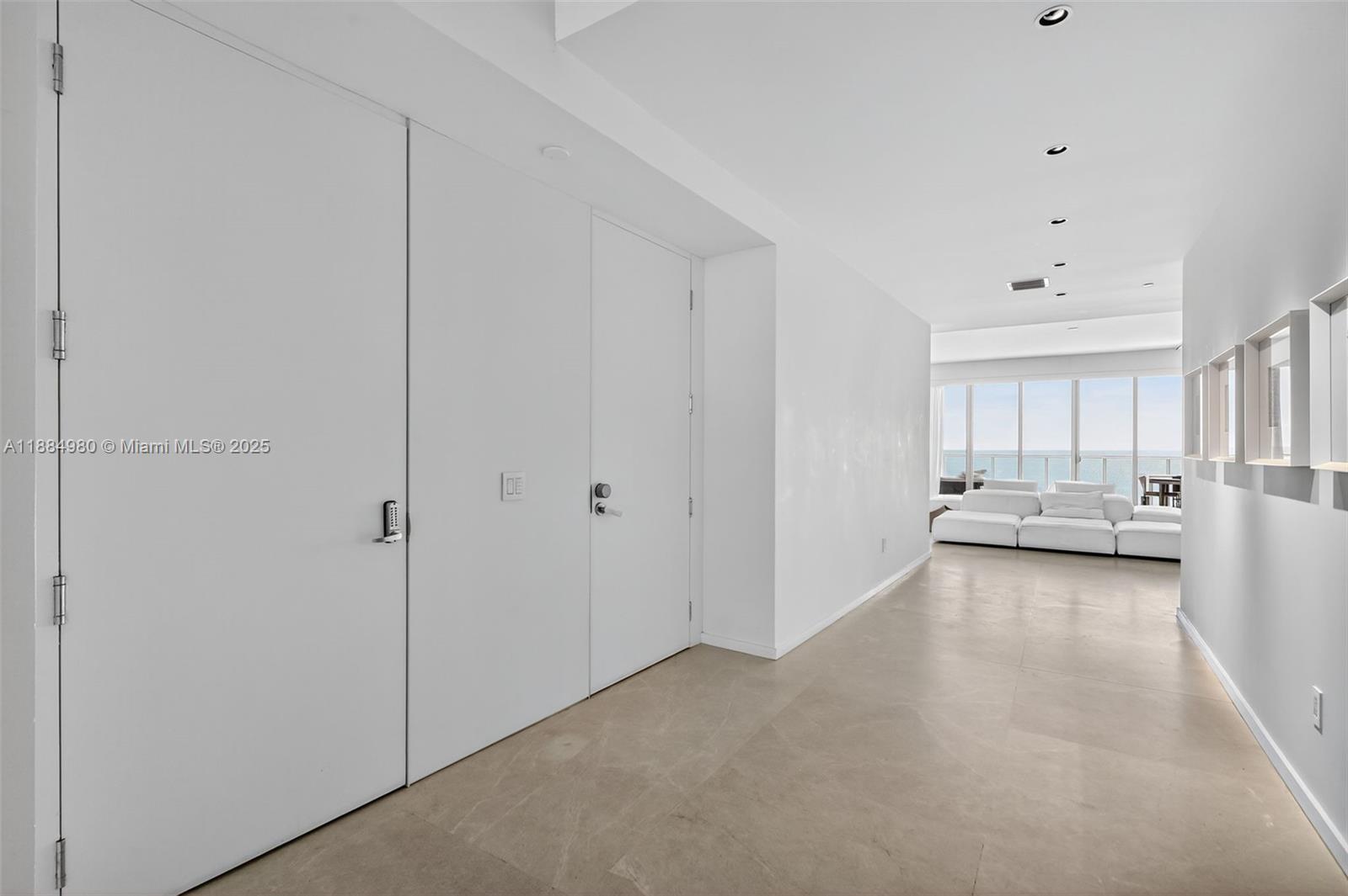 BAL HARBOUR NORTH SOUTH C - Residential Lease