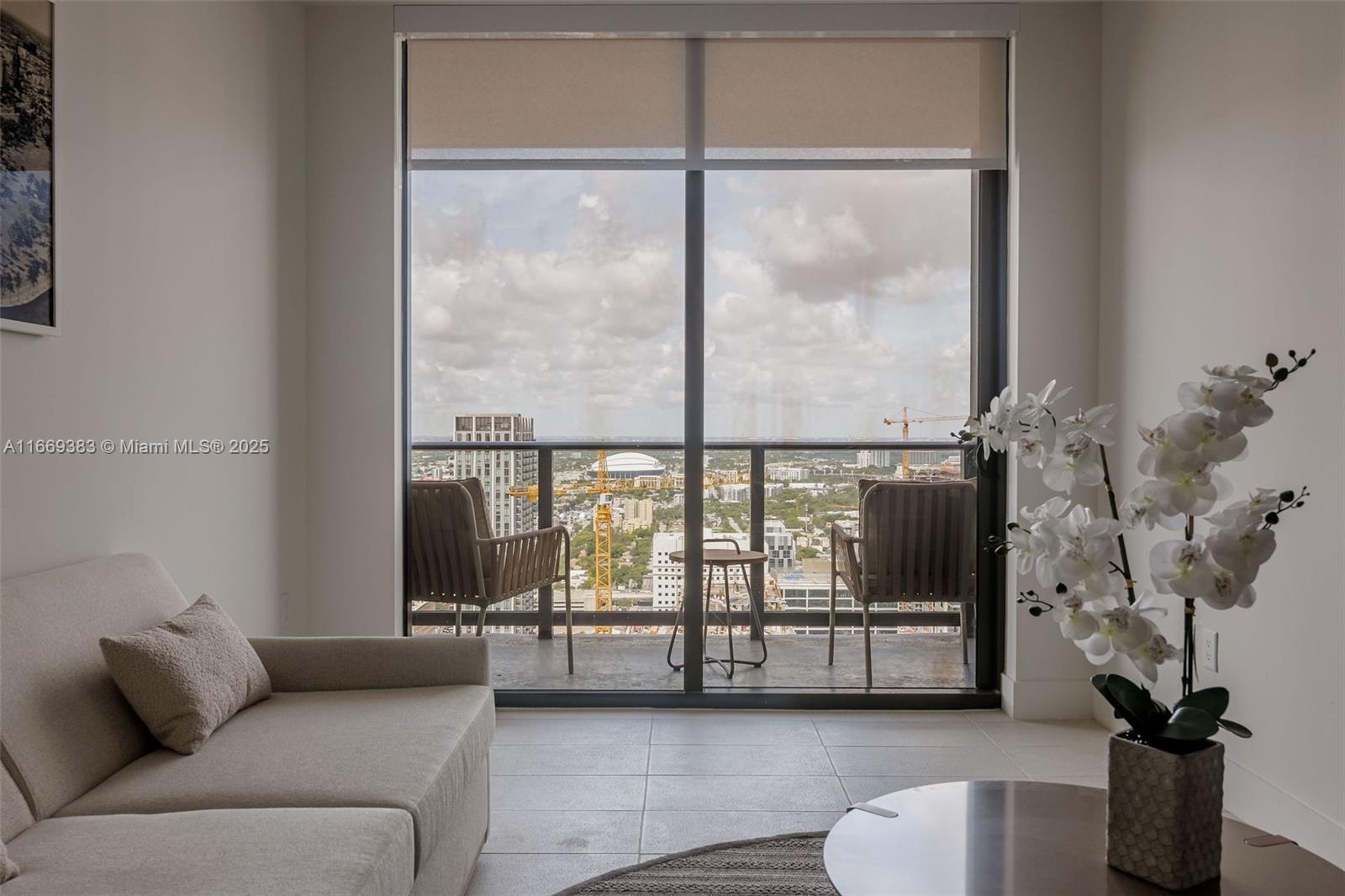View photos, virtual tours, details... 601 NE 1st Street 4204