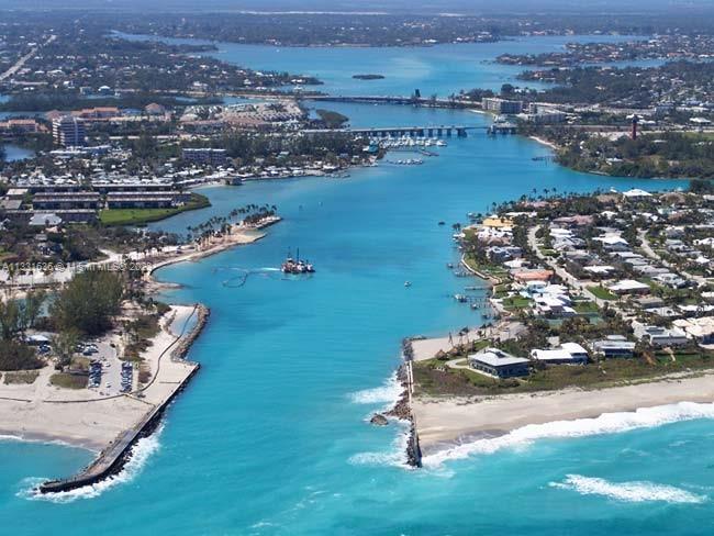 JUNO BEACH 1ST ADD - Residential