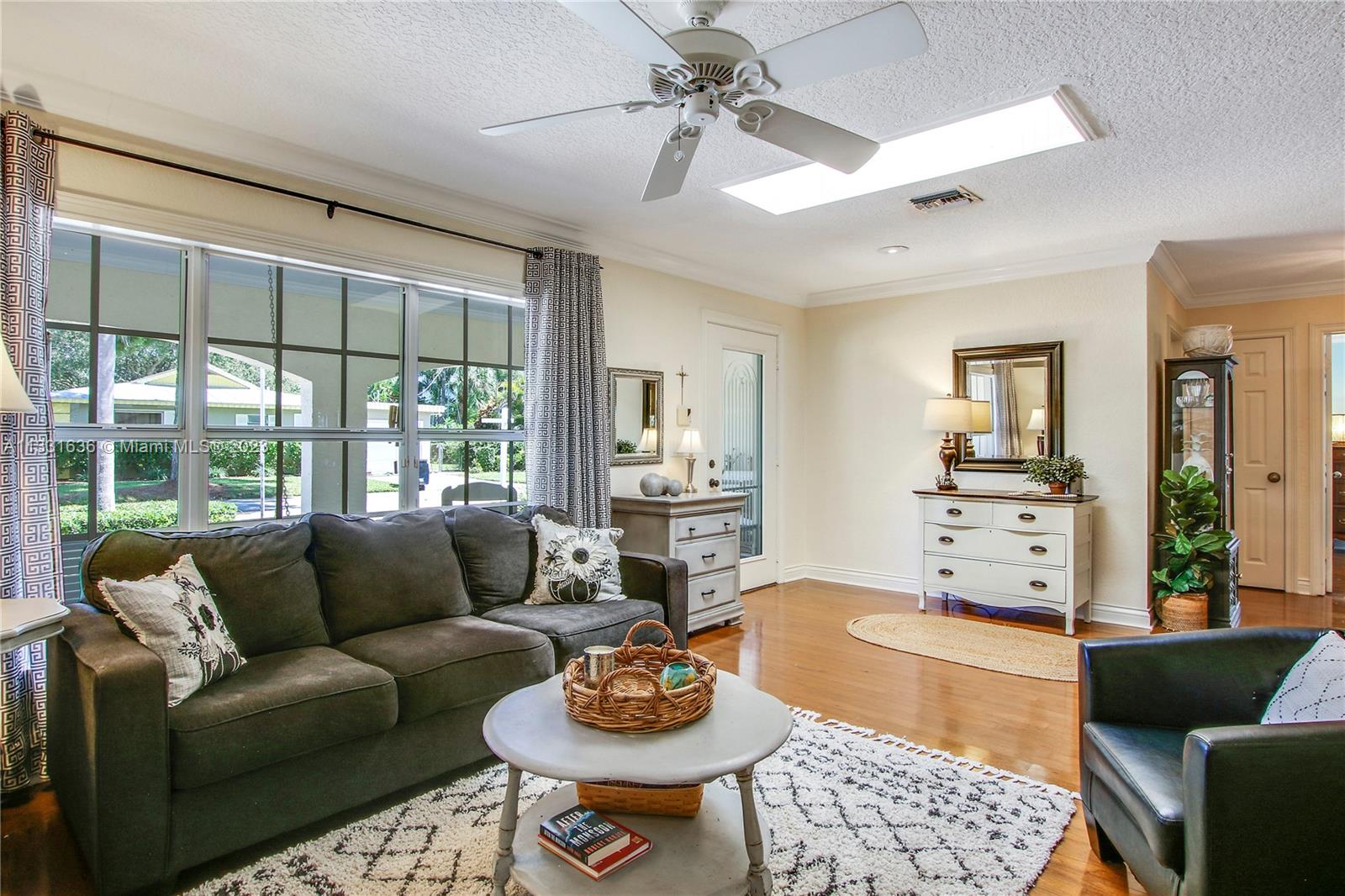 JUNO BEACH 1ST ADD - Residential